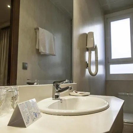 Hotel Ramon Berenguer Iv Lerida